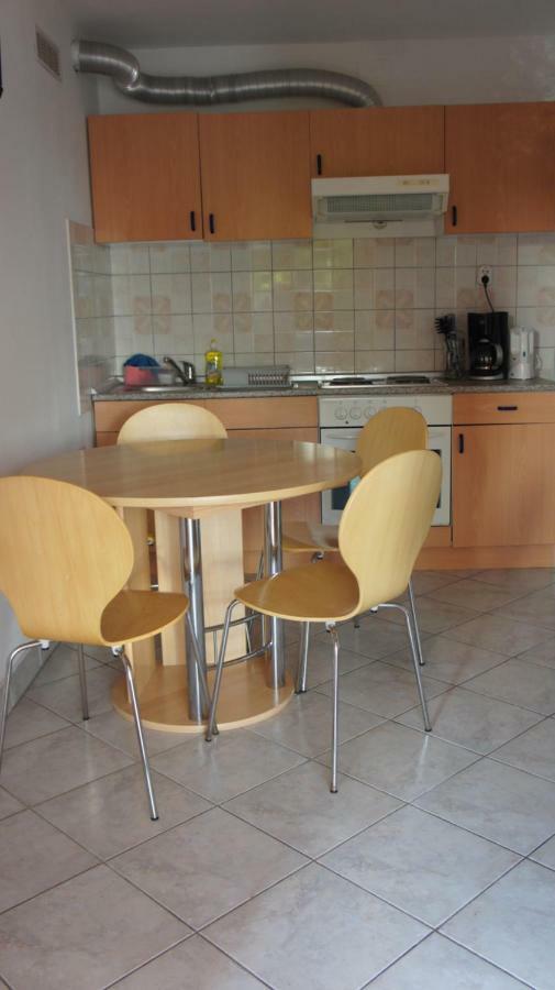 Ivo Apartments Rogoznica  Ngoại thất bức ảnh